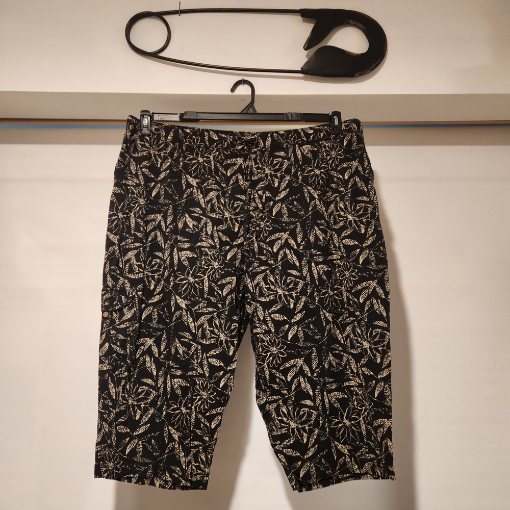 White Stag Black and Cream Patterned Shorts
